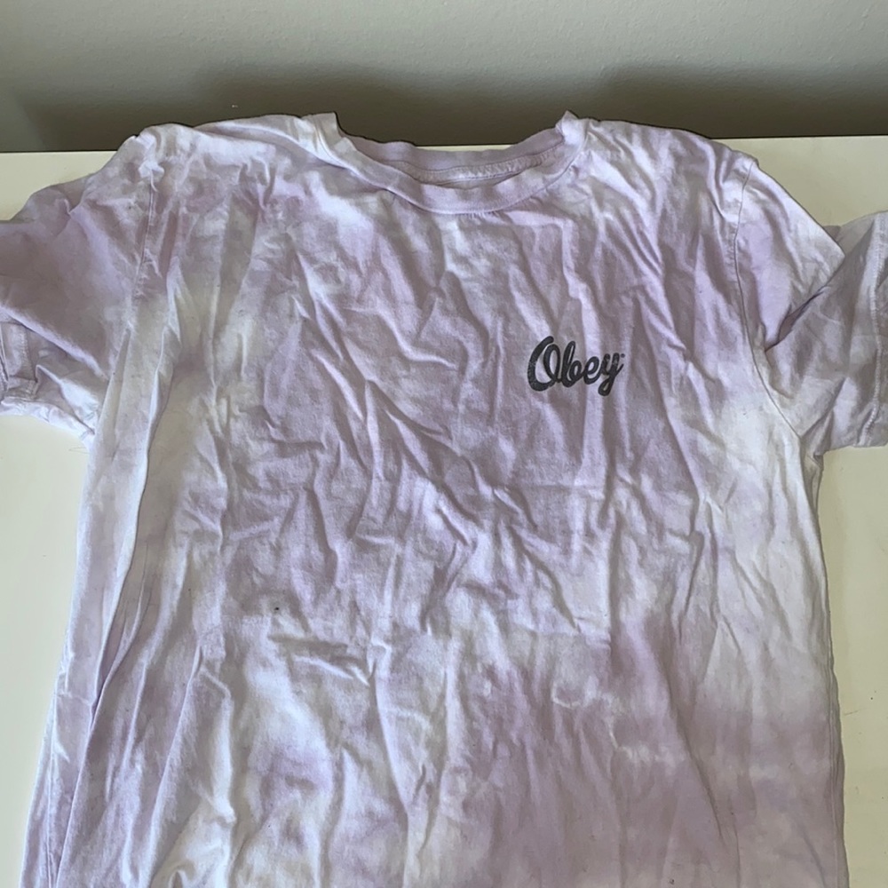 Obey T-shirt